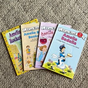 Set of 4 Amelia Bedelia Books